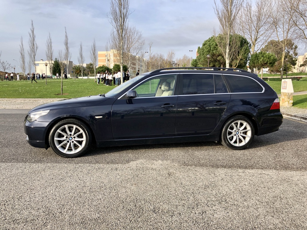BMW 520 520D Touring Executive