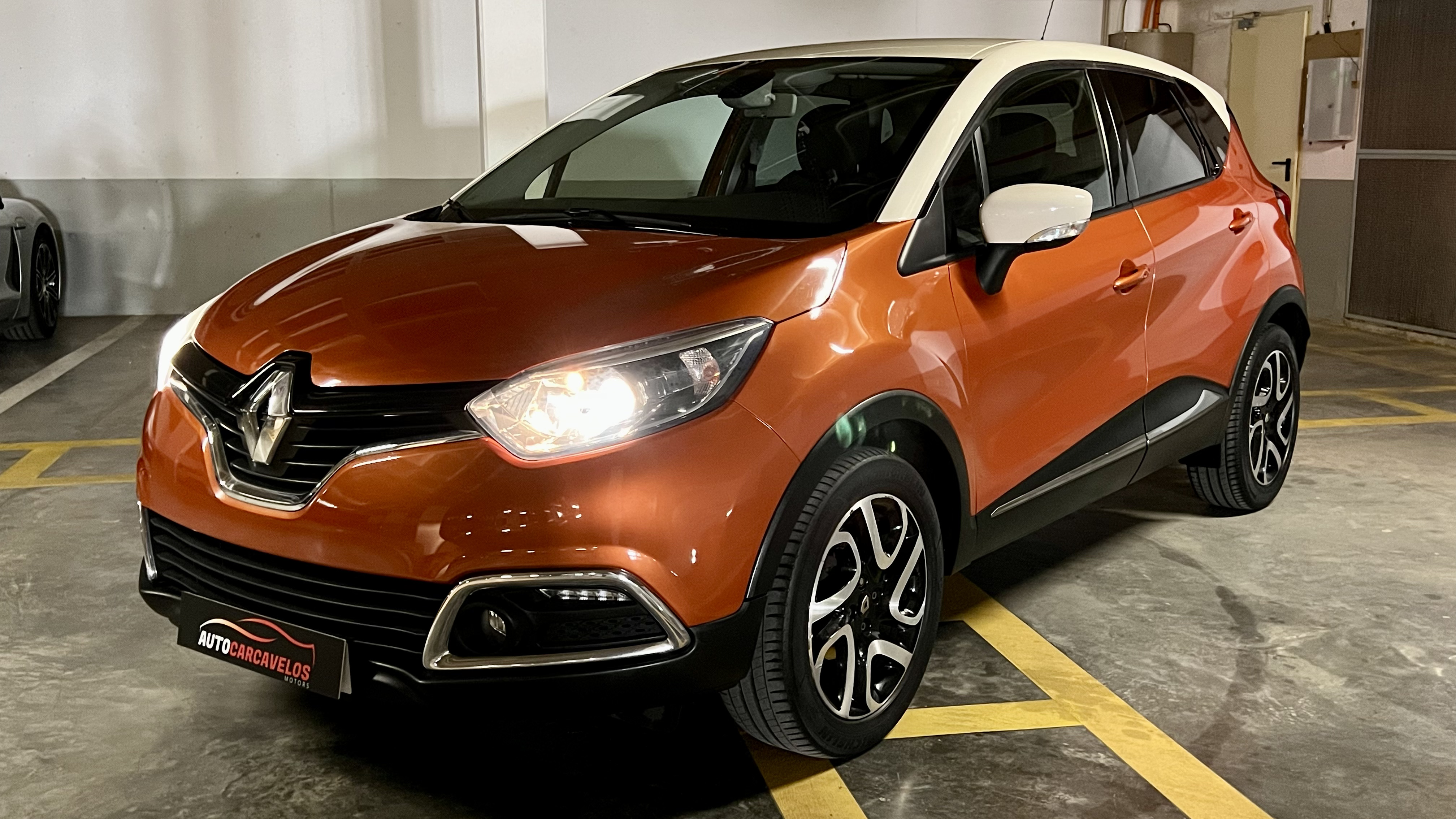 Renault CAPTUR 0.9 TCE EXCLUSIVE