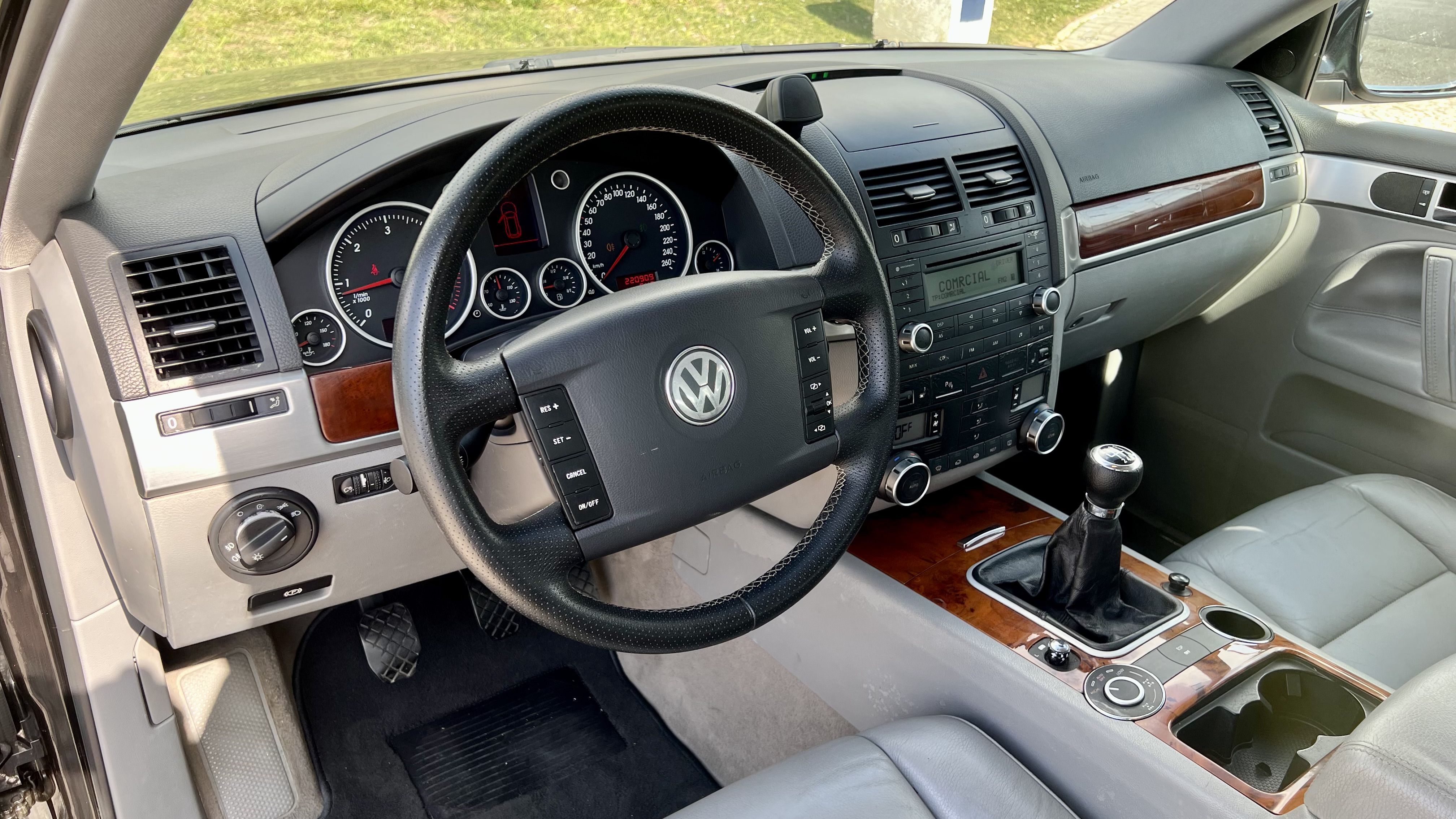 Volkswagen TOUAREG  2.5 RS TDI 174Cv